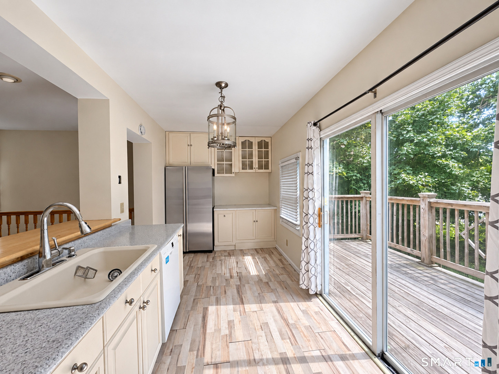 112 Ochsner Place - Photo 1