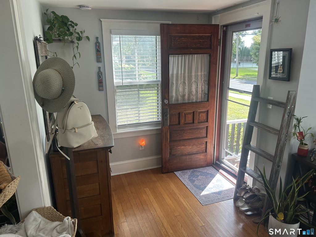 168 Hartford Avenue - Photo 4