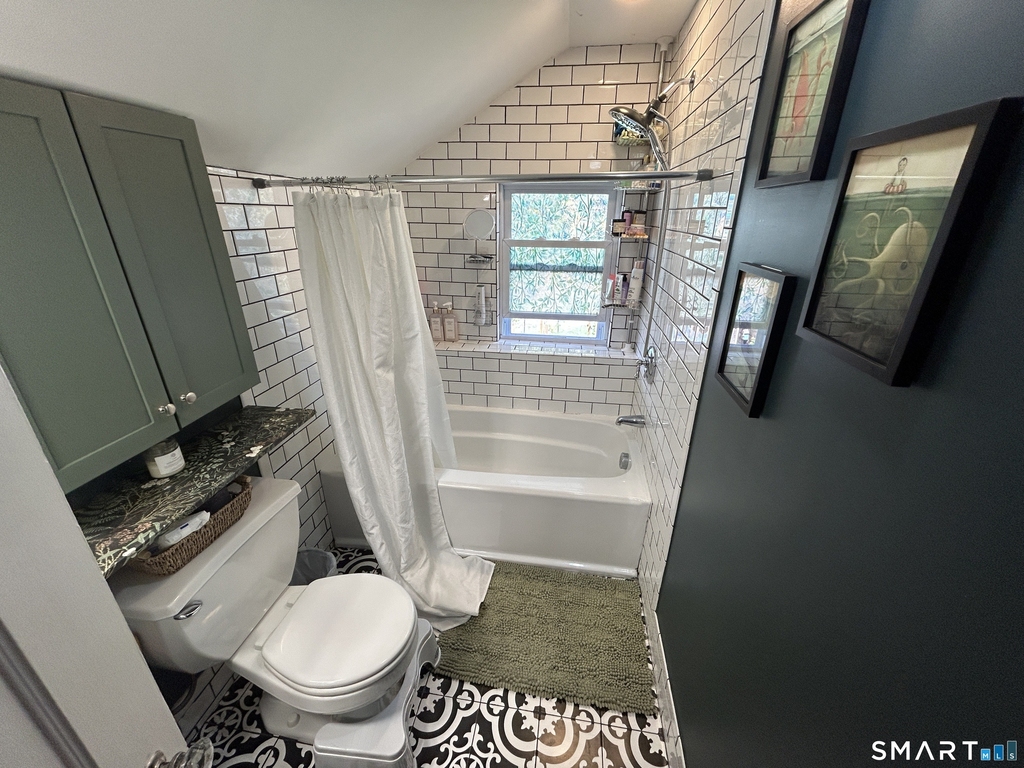168 Hartford Avenue - Photo 17