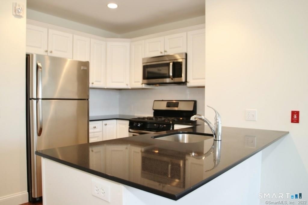 947 Hope Street - Photo 15
