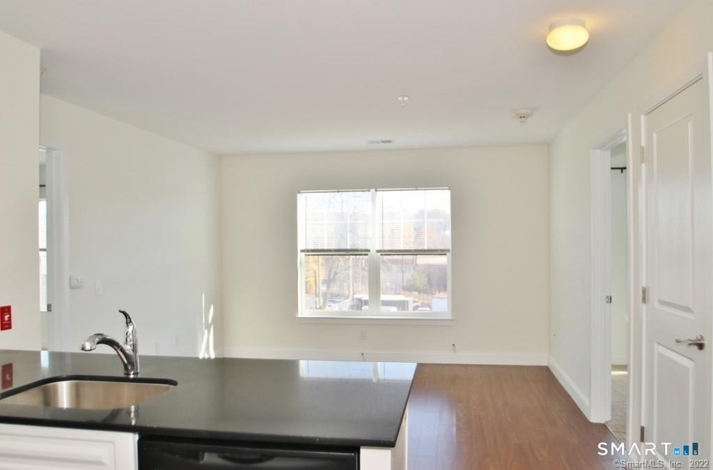 947 Hope Street - Photo 13