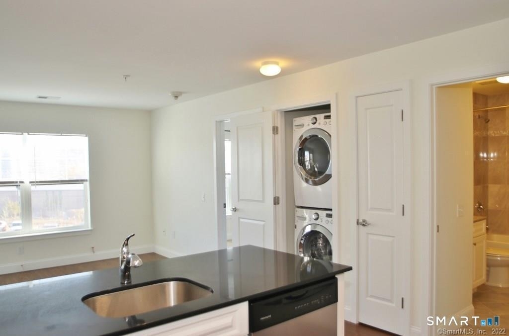 947 Hope Street - Photo 17