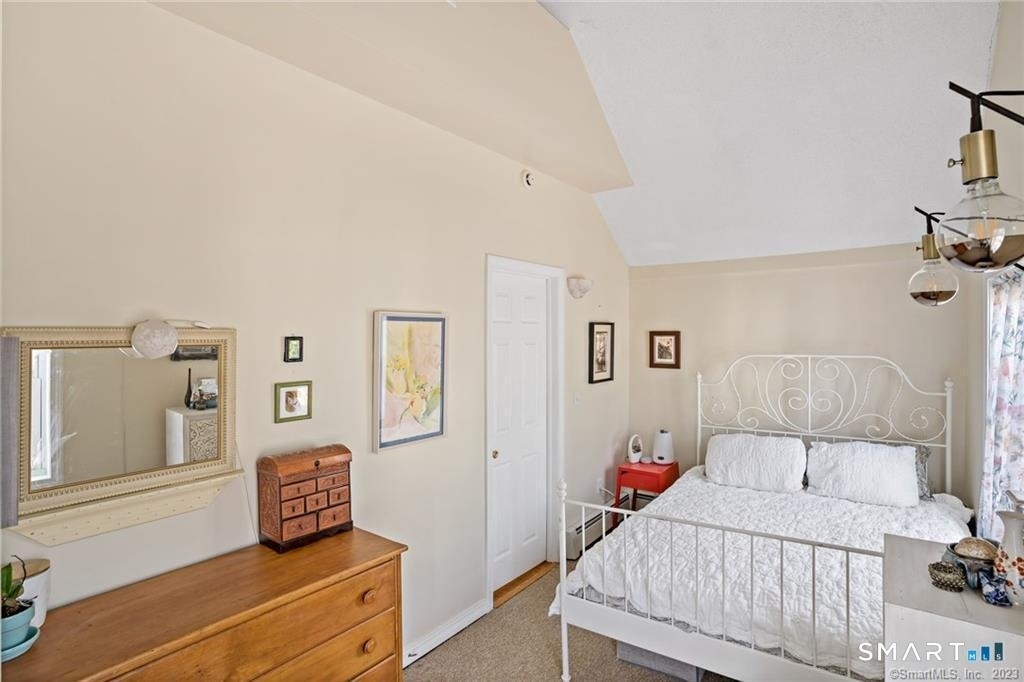 210 Broadway - Photo 20