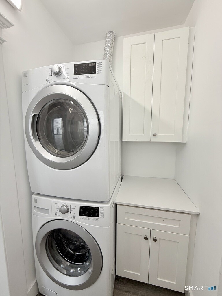 695 Laurel Avenue - Photo 5