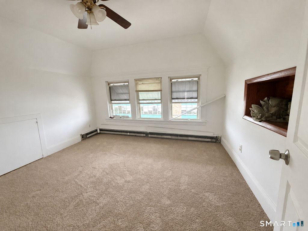 58 Mary Avenue - Photo 2
