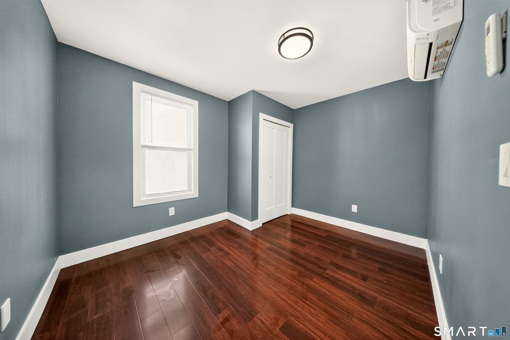 357 Park Avenue - Photo 6