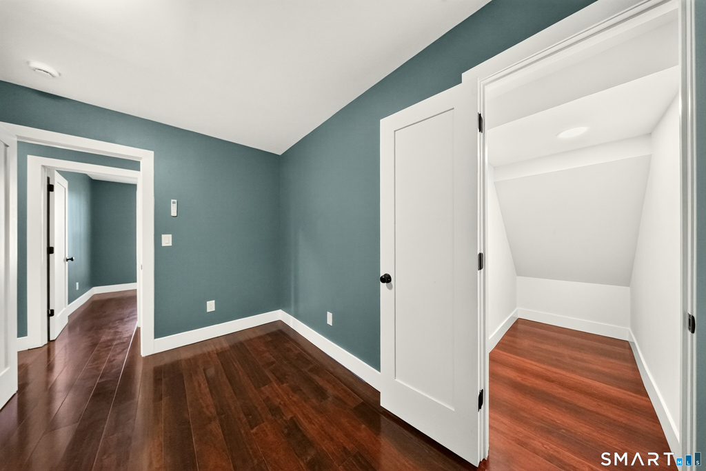 359 Park Avenue - Photo 10