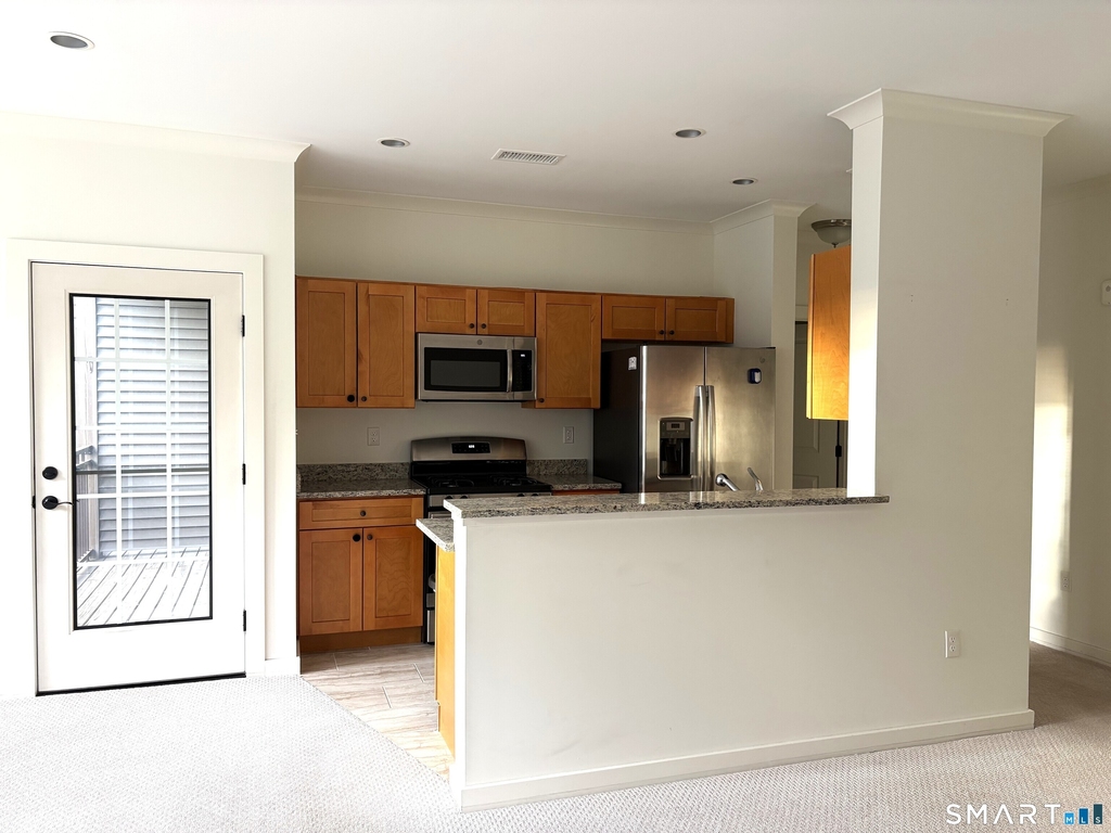 100 Richards Avenue - Photo 9
