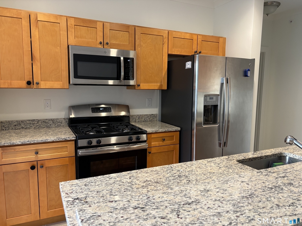 100 Richards Avenue - Photo 6