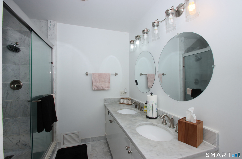 14 Harbour Close - Photo 22