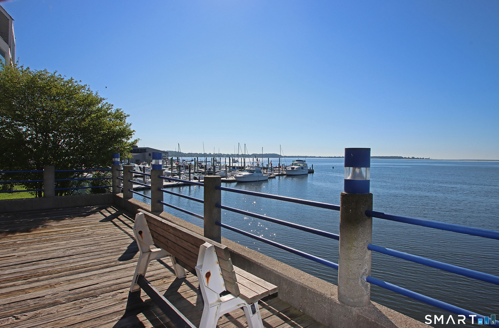 14 Harbour Close - Photo 29