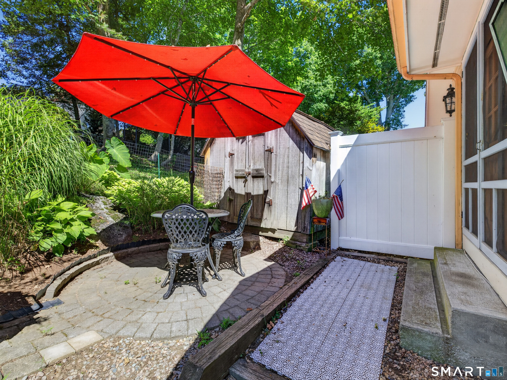 427 Noank Road - Photo 22