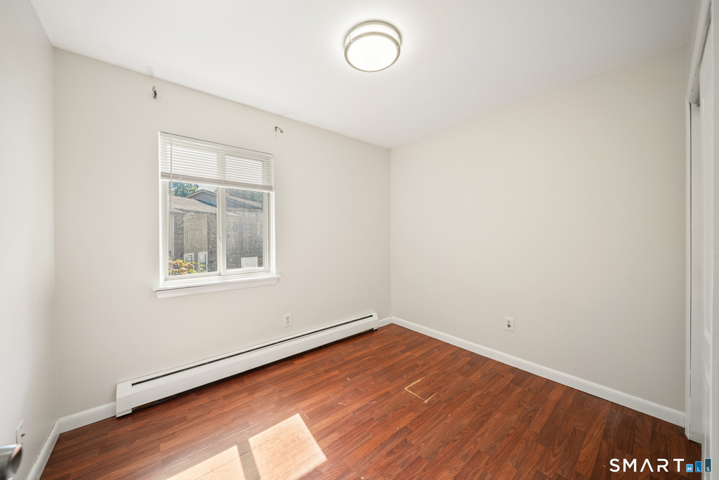 232 Oakville Avenue - Photo 17
