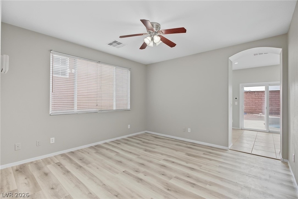 10191 Deep Glen Street - Photo 4