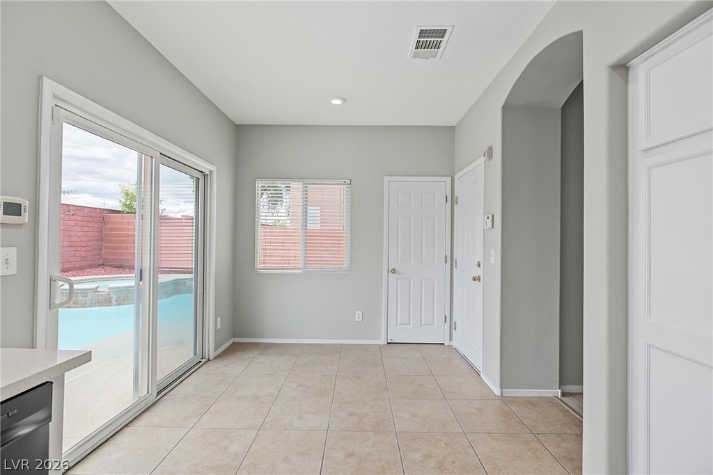 10191 Deep Glen Street - Photo 11