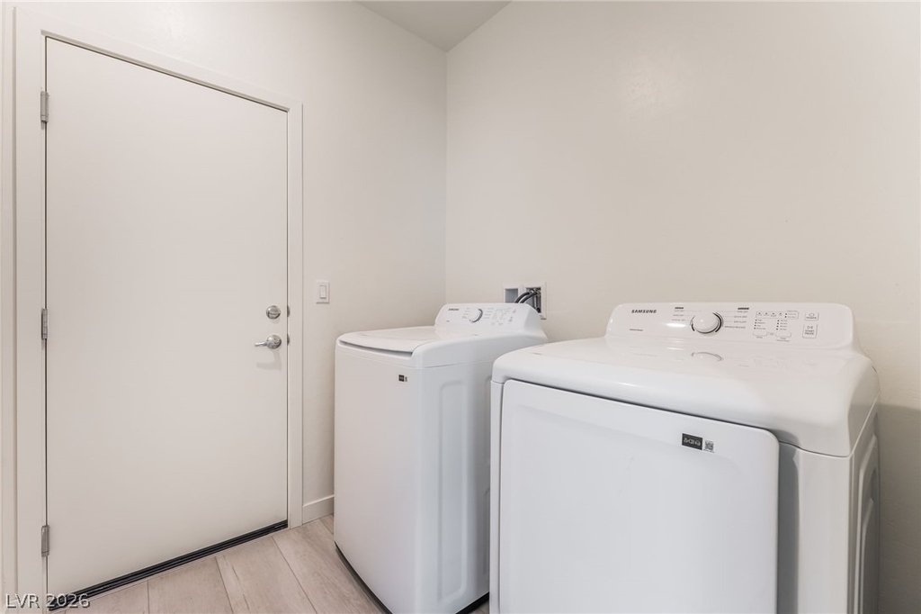 2612 Lily Point Street - Photo 19