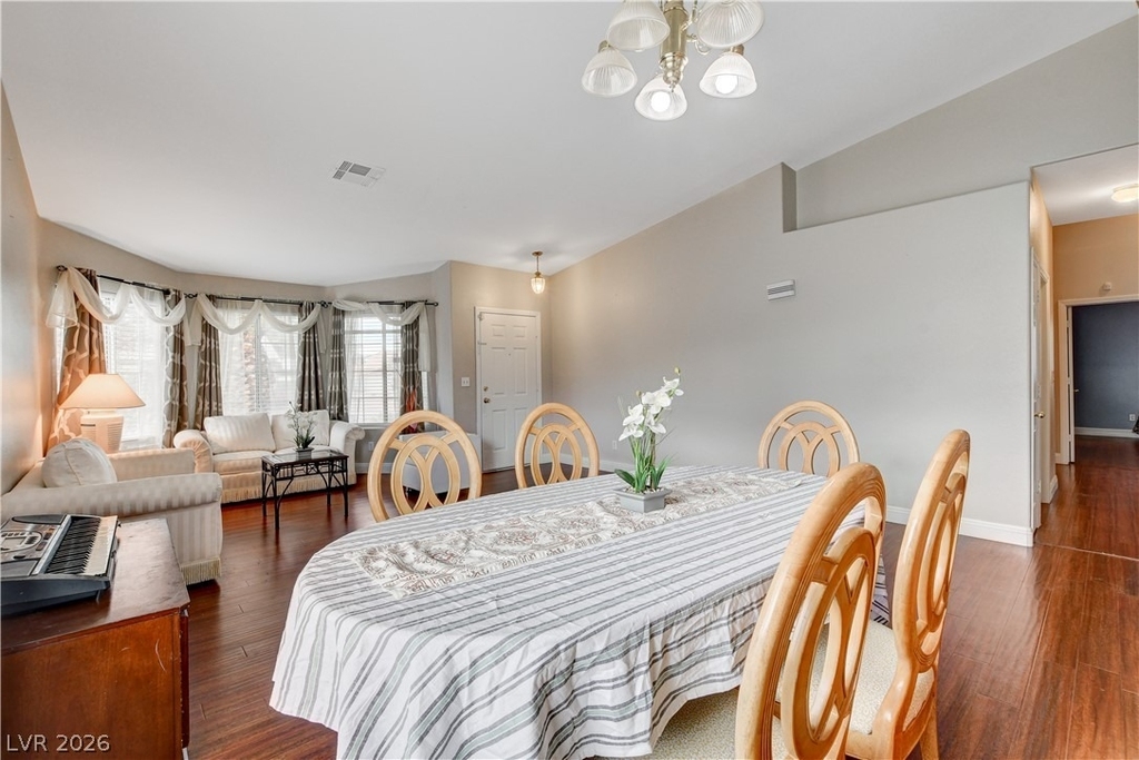 2023 Farmouth Circle - Photo 7