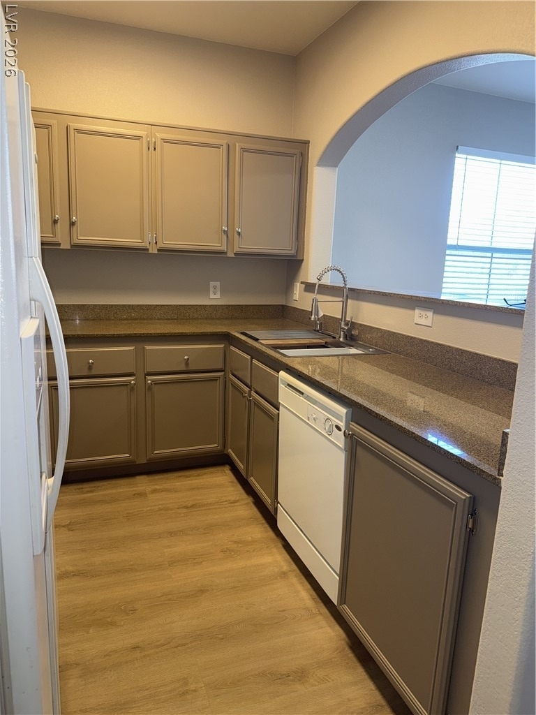 10001 Peace Way - Photo 3