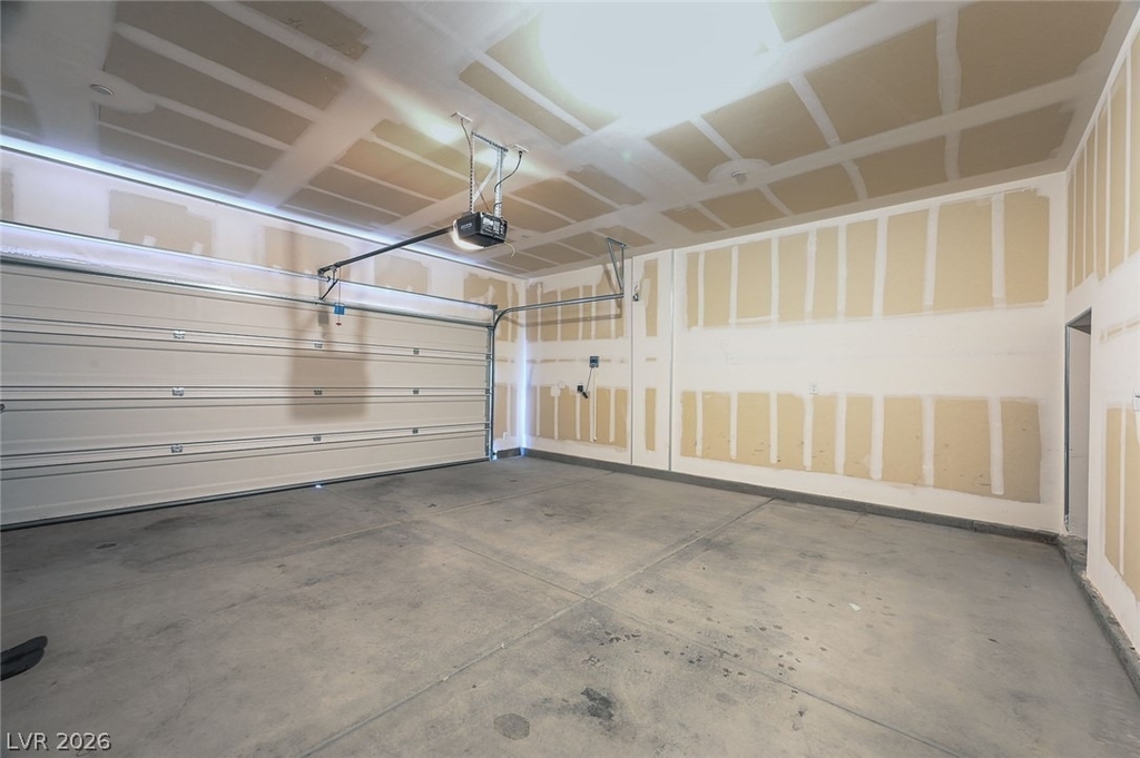 9946 Indigo Cliffs Street - Photo 36