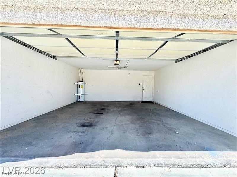 1080 S Hall Avenue - Photo 2