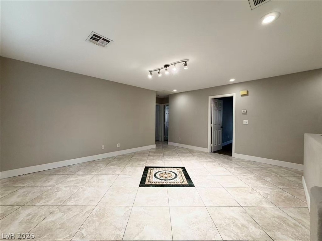 8469 Cavaricci Avenue - Photo 8