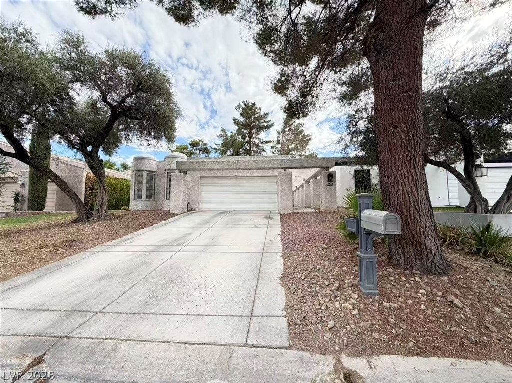 3174 Bel Air Drive - Photo 1