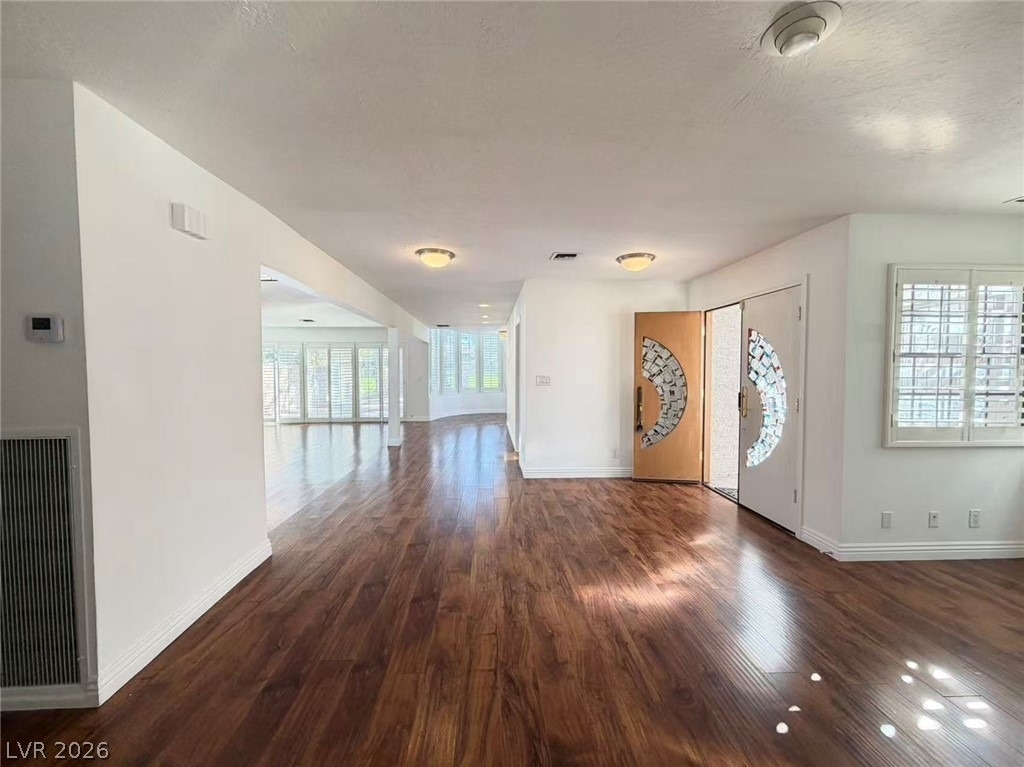 3174 Bel Air Drive - Photo 3