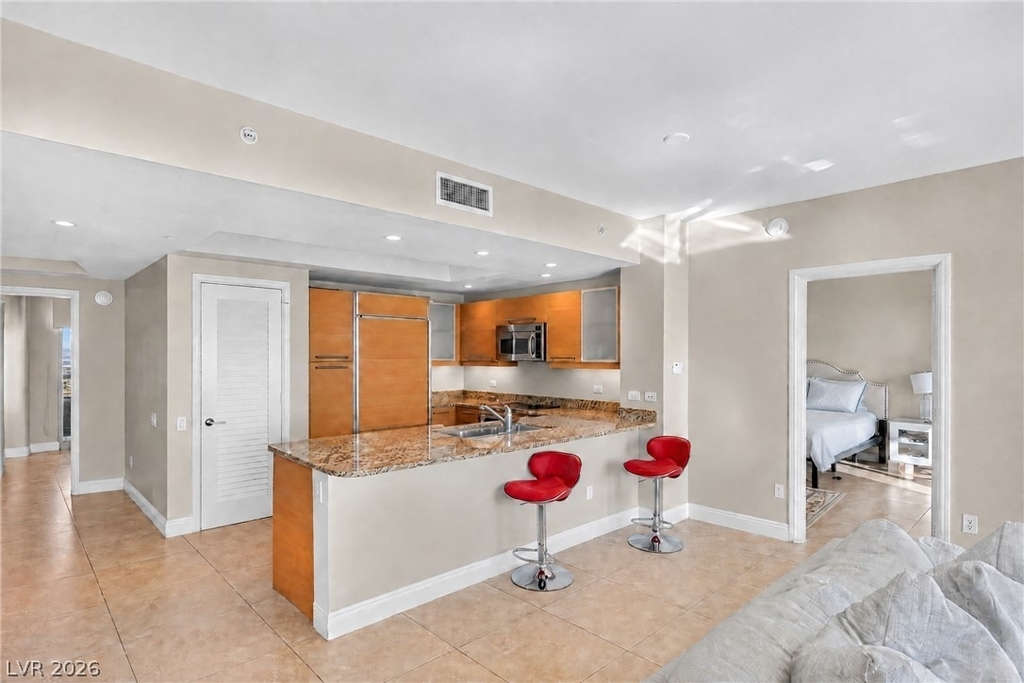 222 Karen Avenue - Photo 5