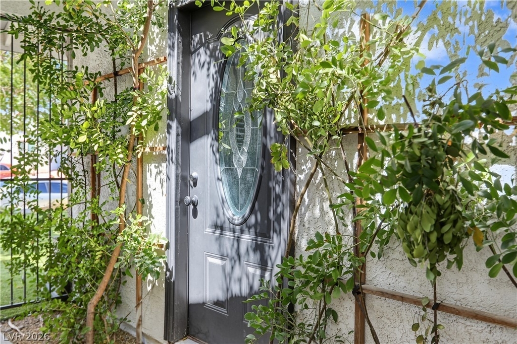4162 Ridgewood Avenue - Photo 35