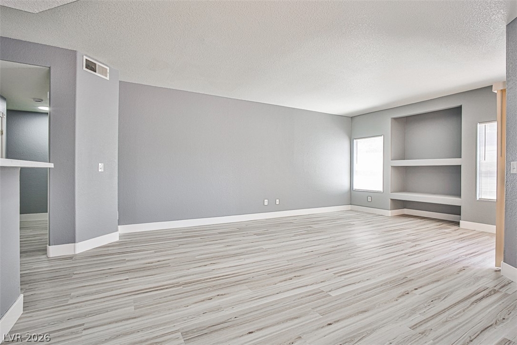5125 W Reno Avenue - Photo 9