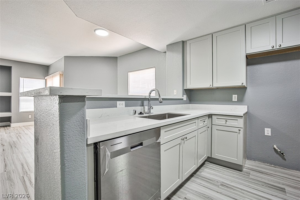 5125 W Reno Avenue - Photo 0