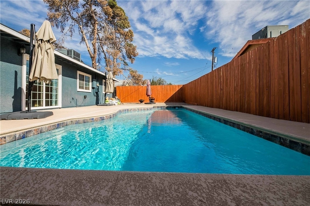 836 N 21st Street - Photo 23