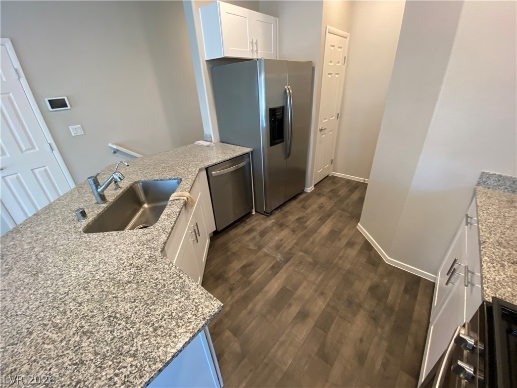 4650 Blaise Avenue - Photo 5