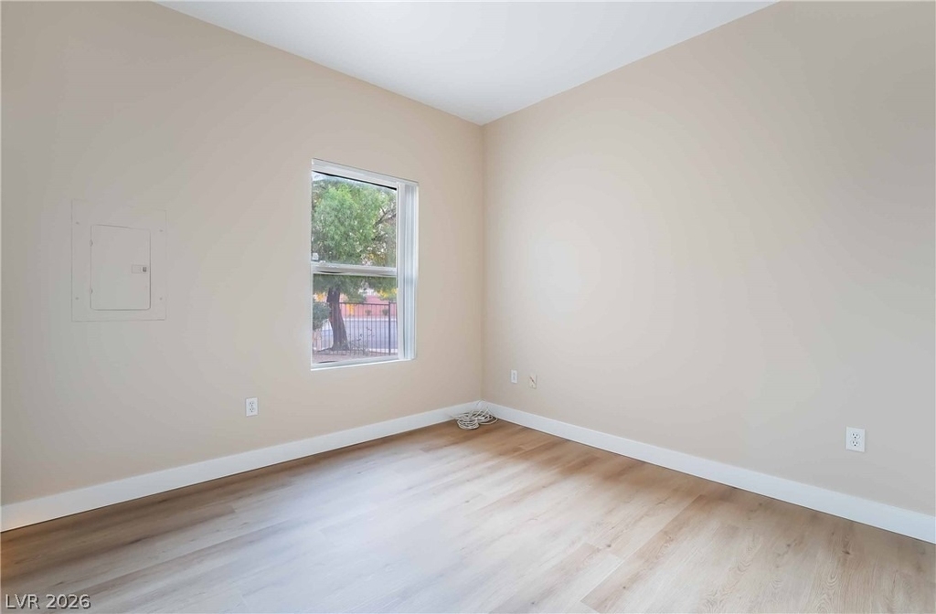 6650 W Warm Springs Road - Photo 22