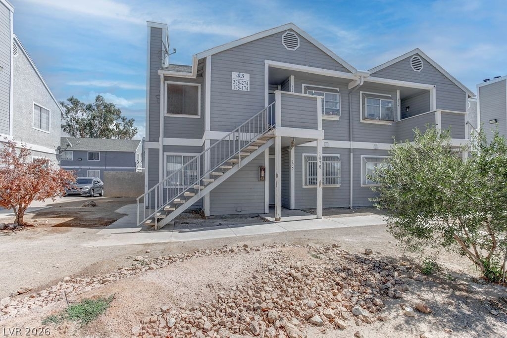 1870 Nebula Drive - Photo 2