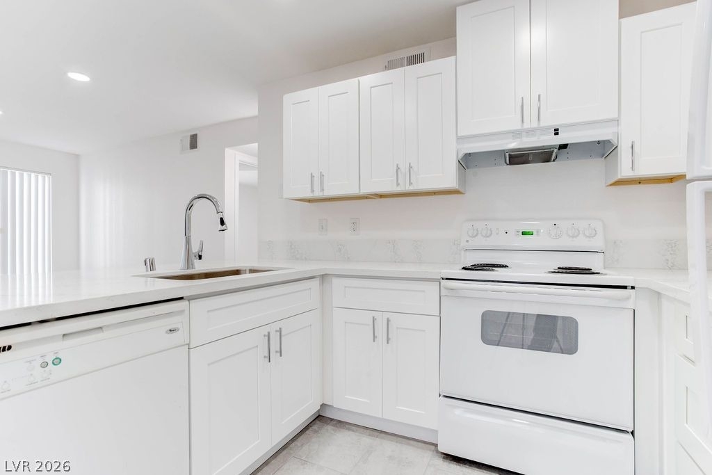 1870 Nebula Drive - Photo 16