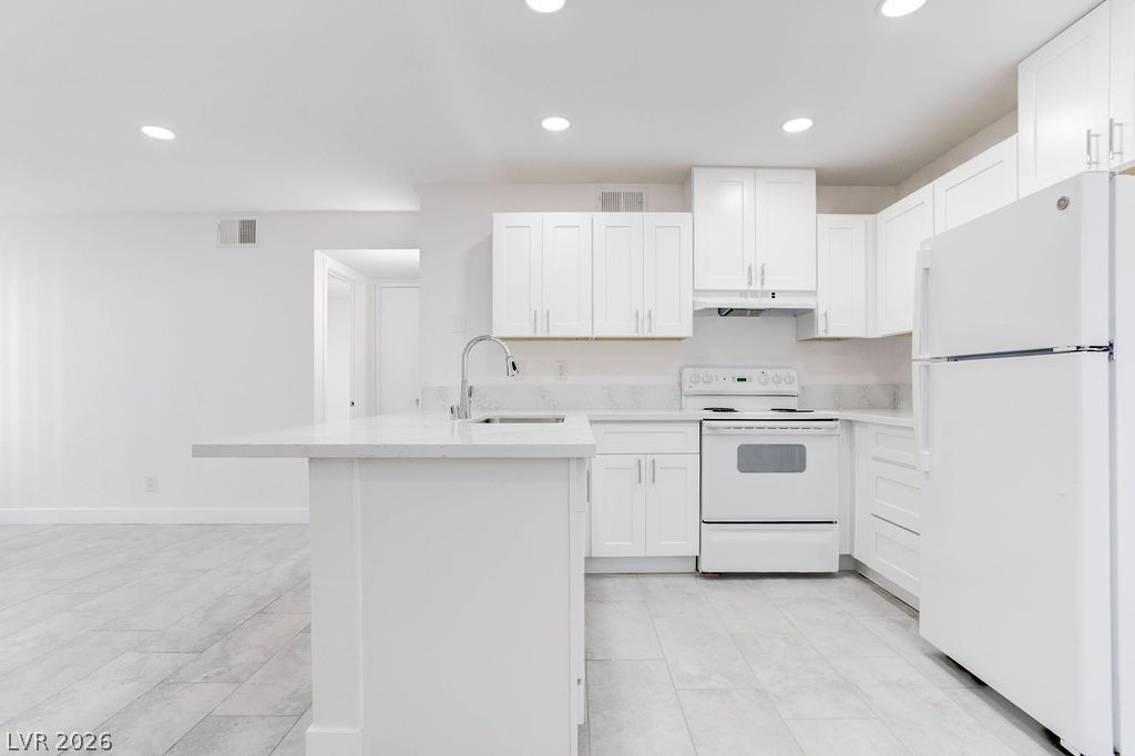 1870 Nebula Drive - Photo 10