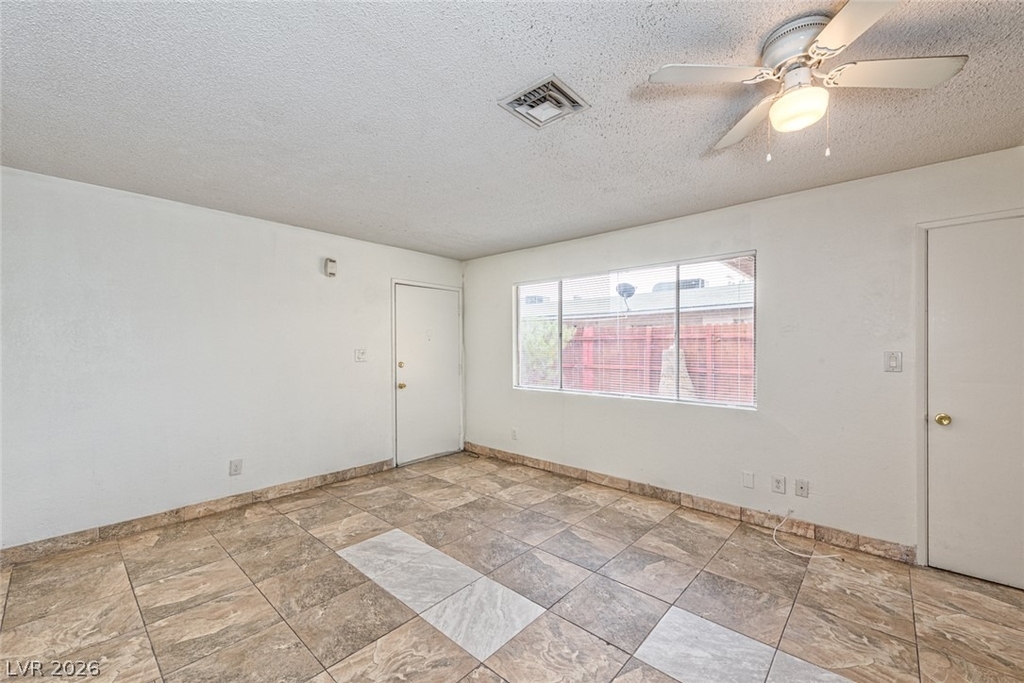 421 N Decatur Boulevard - Photo 3