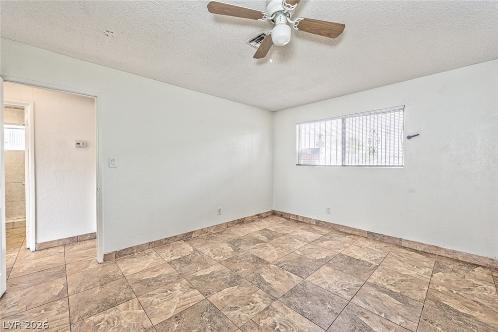 421 N Decatur Boulevard - Photo 9