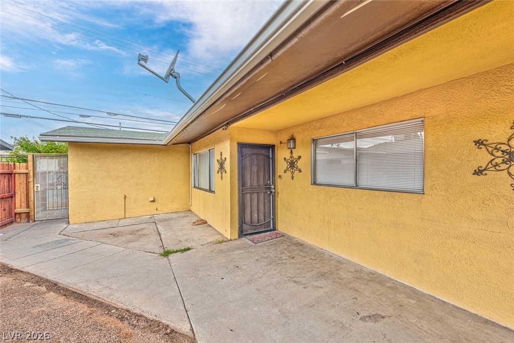 421 N Decatur Boulevard - Photo 1