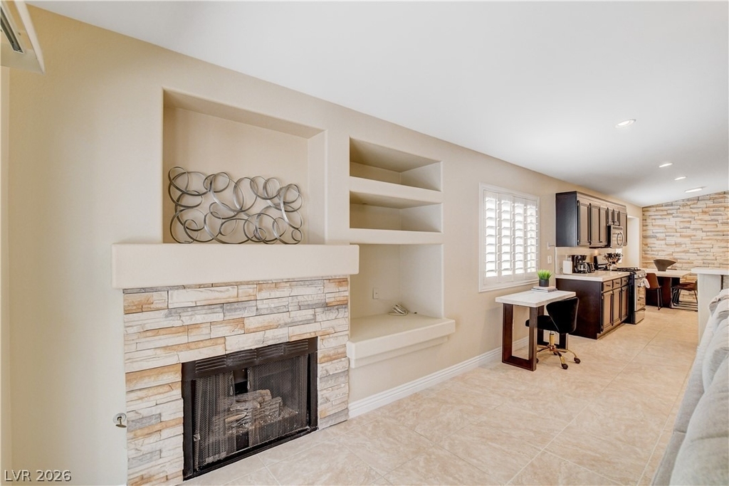 2521 Citrus Garden Circle - Photo 2
