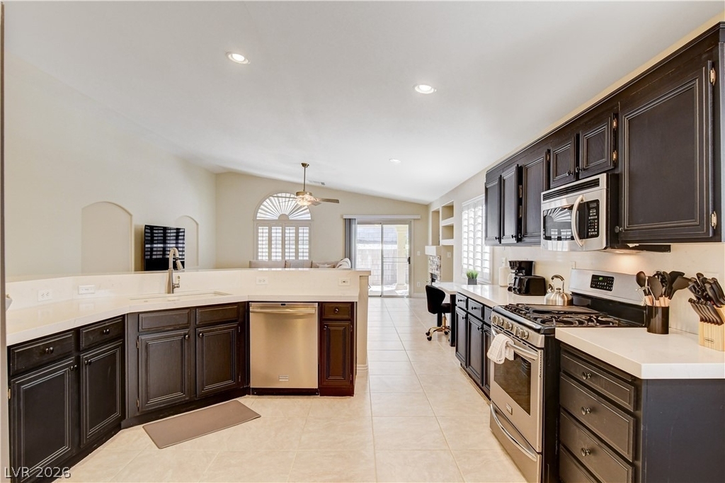 2521 Citrus Garden Circle - Photo 4