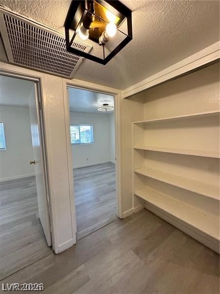 4920 Stanley Avenue - Photo 6