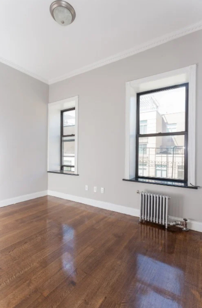 East 100th St - Photo 6
