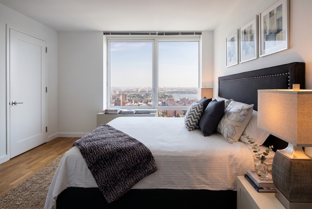 1214 5th Avenue - Photo 1