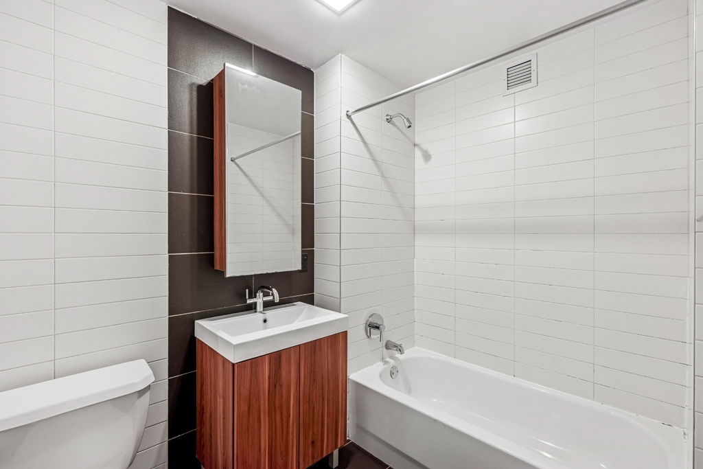 116 John Street - Photo 4