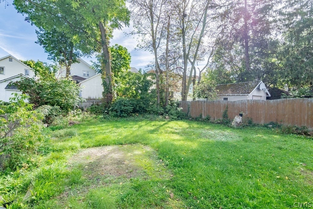 325 S Midler Avenue - Photo 27