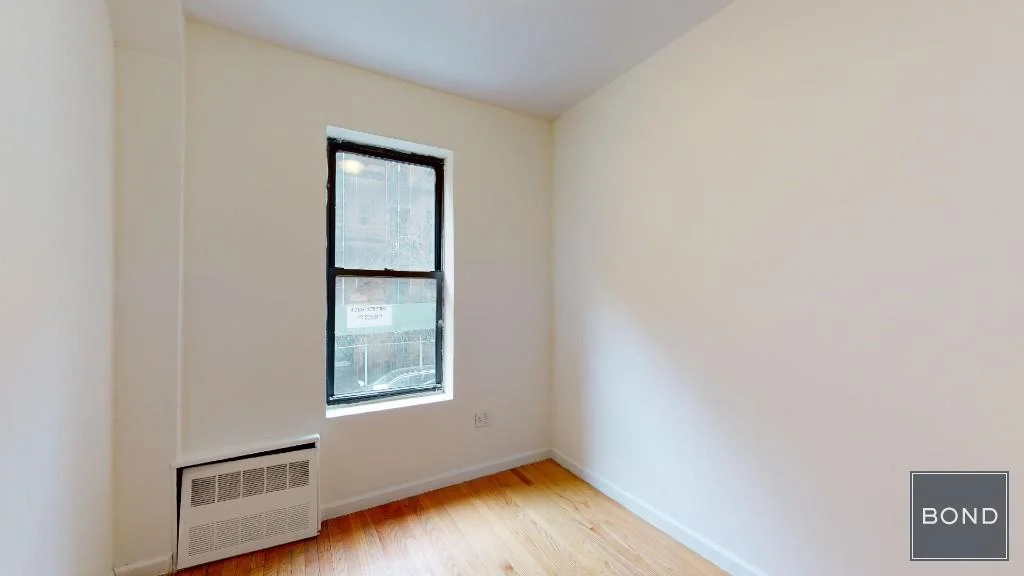 426 East 65th Street - Photo 2