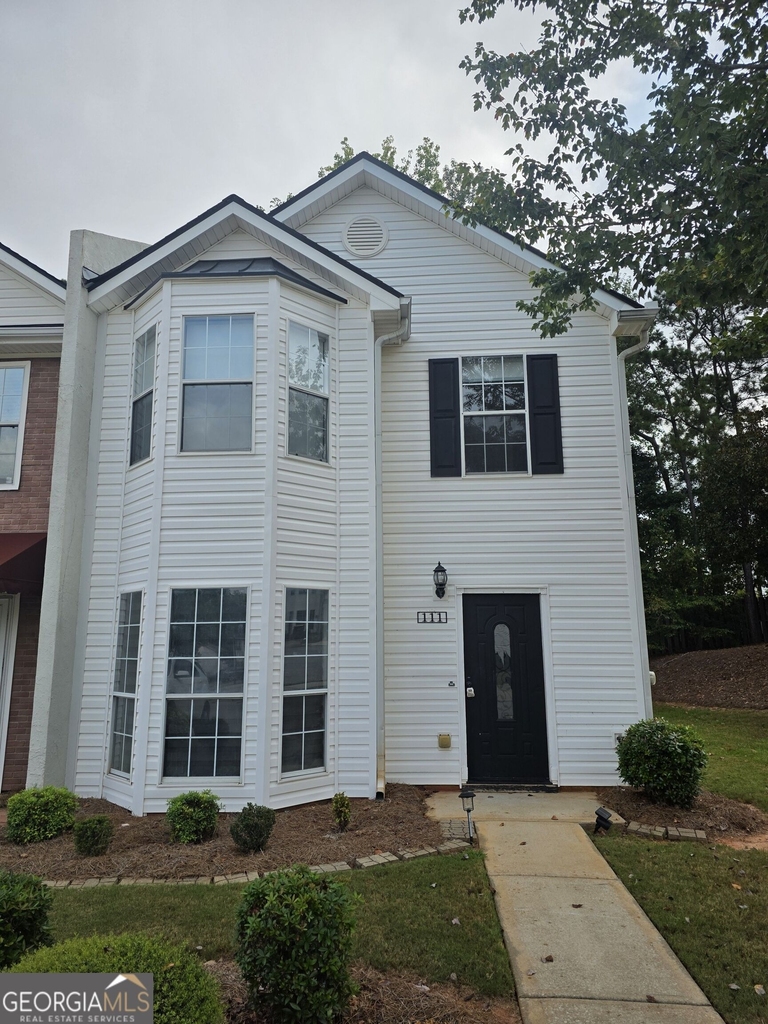 111 Chastain Loop - Photo 0