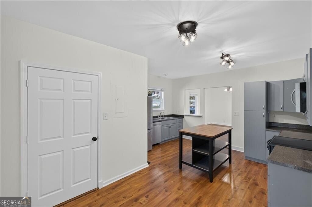 1801 Evans Drive Sw - Photo 16